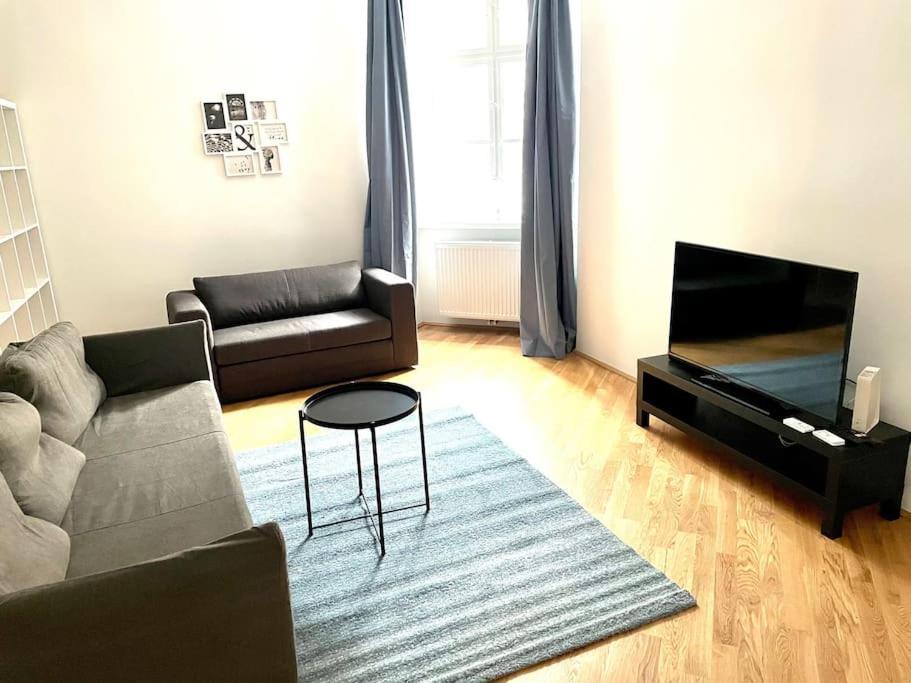 Brand New & Spacious In The Centre Apartment Wien
